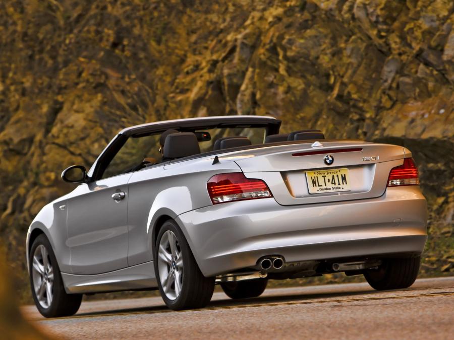  BMW 128i Convertible 2008 года  (US) (фото 12 из 12)